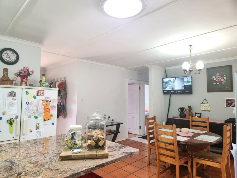 3 Bedroom Property for Sale in Denneoord Western Cape